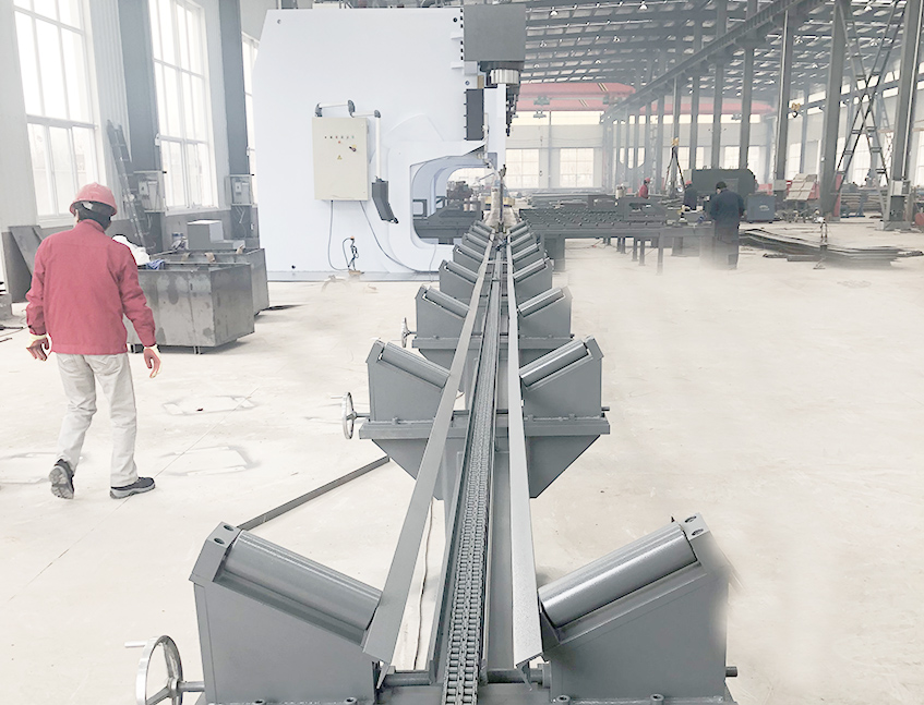 2xWE67K-1600T7000 CNC Press Brake in Tandem